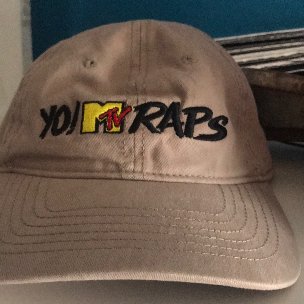 Vintage MTV raps cap